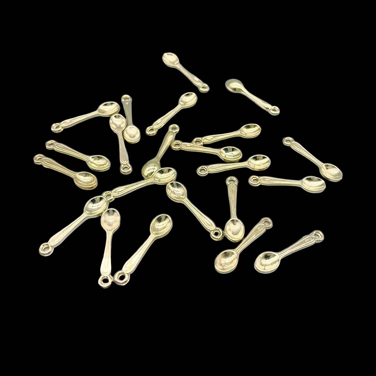 100 stuks kleine lepel charme  - Gold Cutlery Flatware recensie en prijs