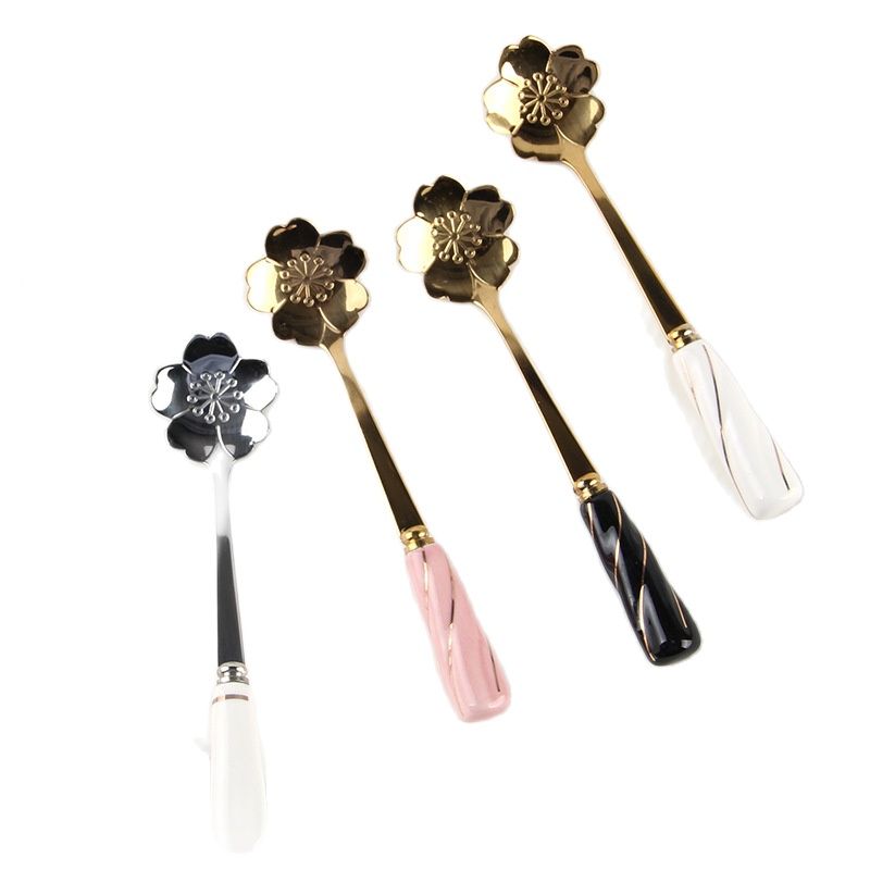 Tafelgerei Koffie Roeren Lepel - Gold Cutlery Flatware recensie en prijs