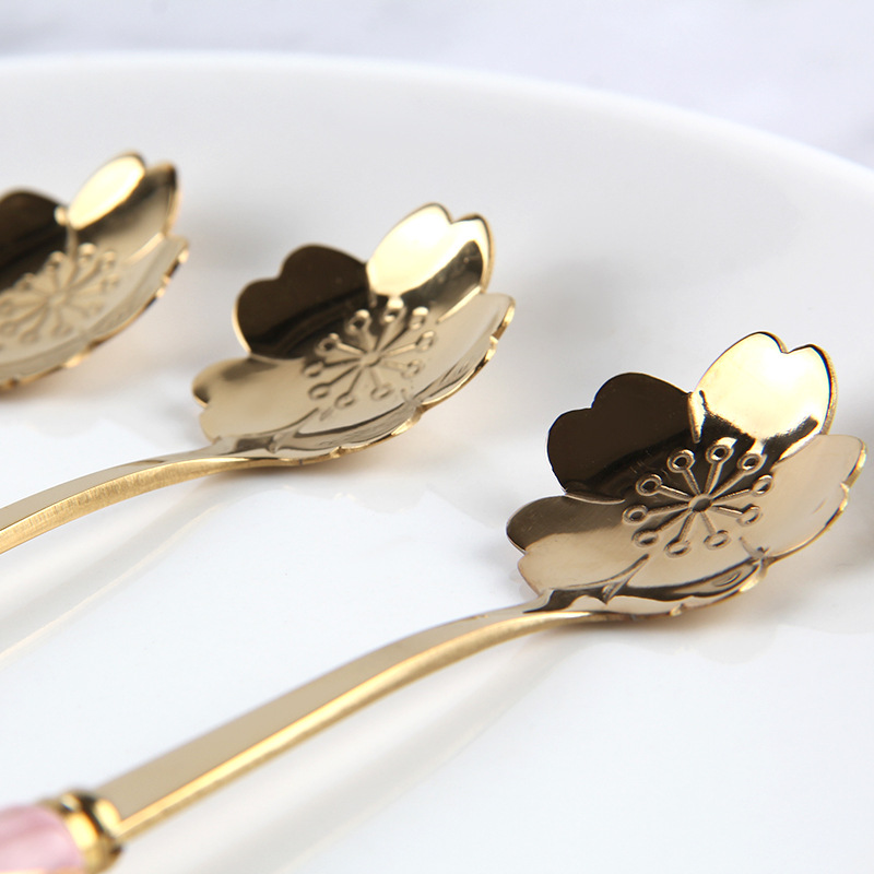 Tafelgerei Koffie Roeren Lepel - Gold Cutlery Flatware recensie en prijs