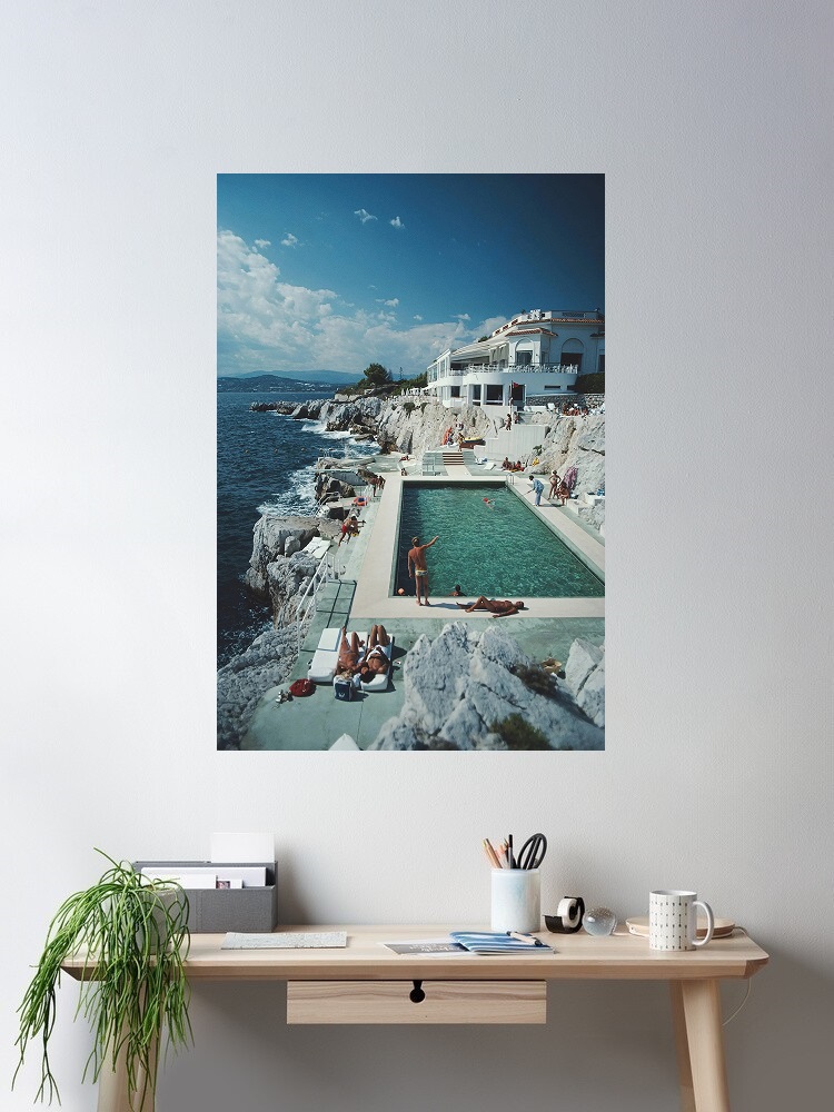 Retro Poolside Host Luxe leven - Luxury Lifestyle Pictures recensie en prijs